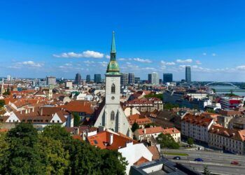 OBČINSKE FINANČNE PLATFORME NADGRANJA OBČINSKIH PRORAČUNOV