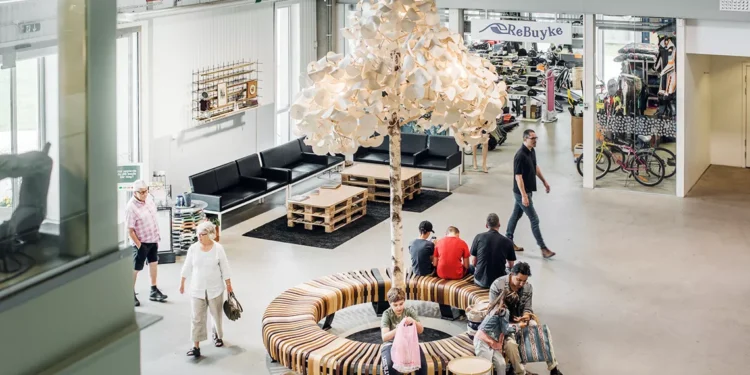 Prvo donosno in trajnostno nakupovalno središče na svetu