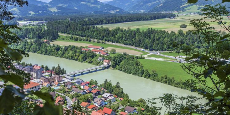 Slovenija med 10 najbolj čistimi državami sveta
